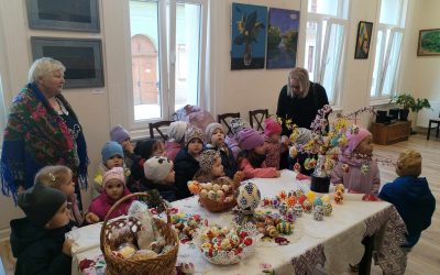 Ahol a lányok is kapnak hímes tojást – Kárpátaljai húsvéti népszokásokkal ismerkedtünk
